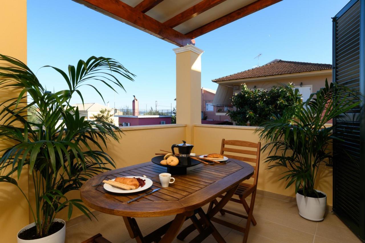 Casa Dell Amore Petrití Buitenkant foto